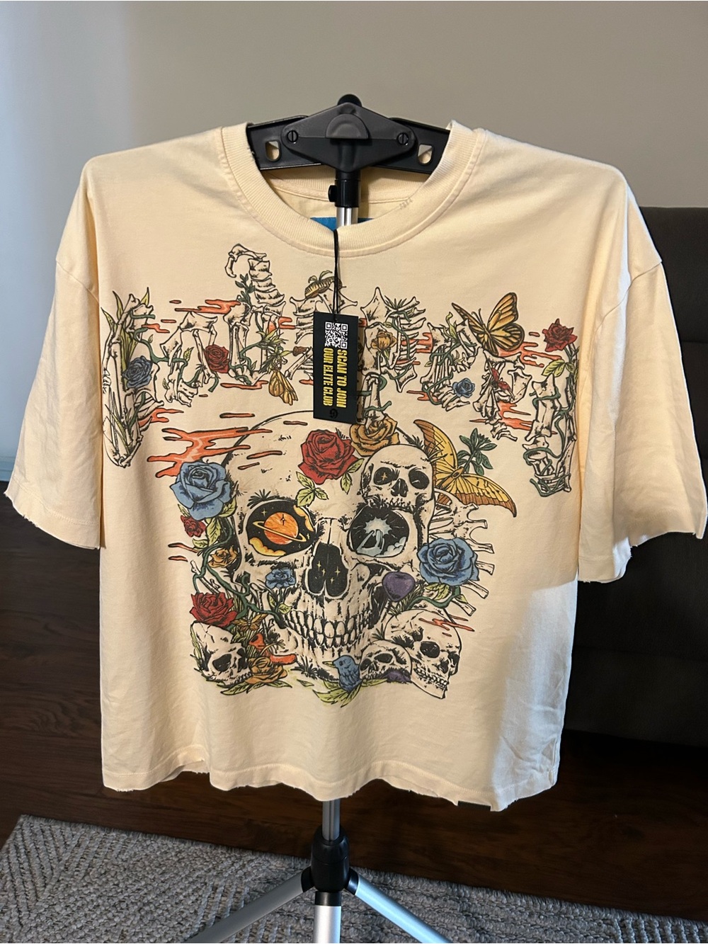 NWT Godspeed tee in Large, no hits on the back. Authentic, scan bar code.